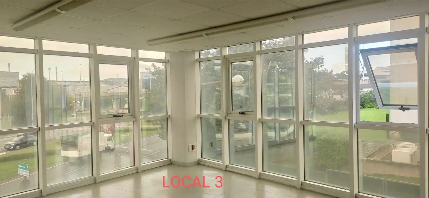 Bureau à louer à Avenida ferrocarril 74, imagen 2