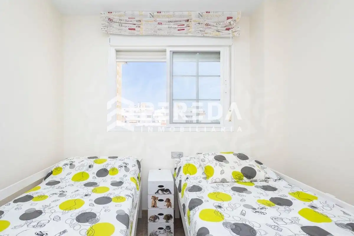 Bedroom of Apartments for sale in Roquetas de Mar  with Terrace, Furnished and Community pool