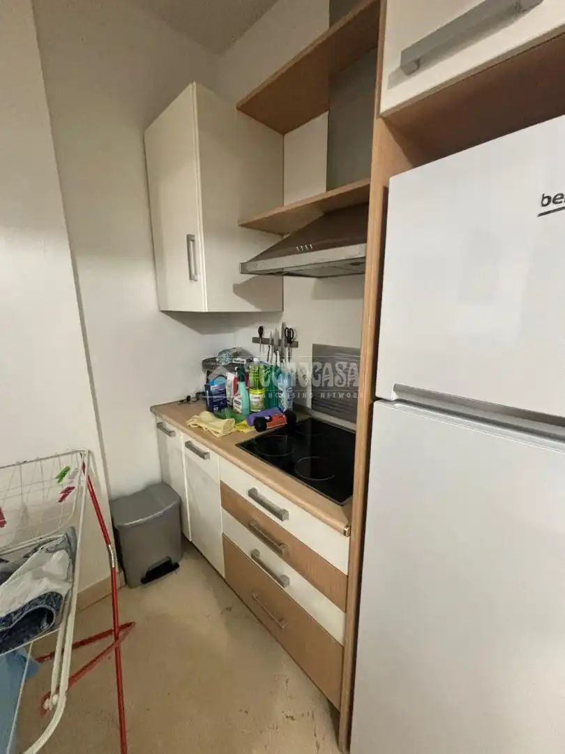 Cocina de Piso de alquiler en Sevilla con Aire acondicionado