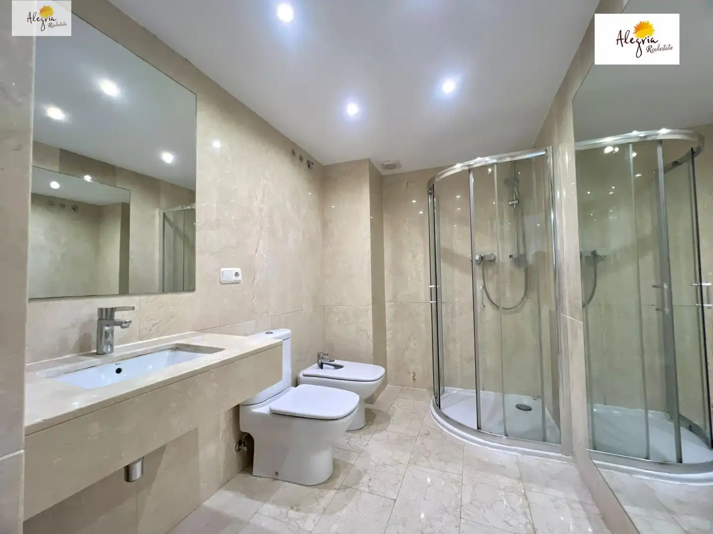 Badezimmer von Maisonette zum Verkauf in Valencia mit Klimaanlage, Heizung und Terrasse