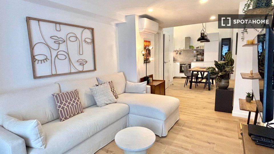 Living room of Flat to rent in  Barcelona Capital  with Air Conditioner, Heating and Furnished