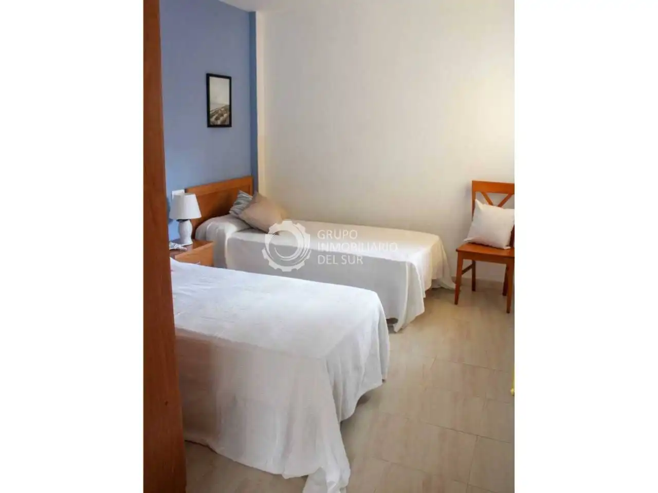 Dormitori de Apartament de lloguer en Barbate amb Aire condicionat, Terrassa i Moblat