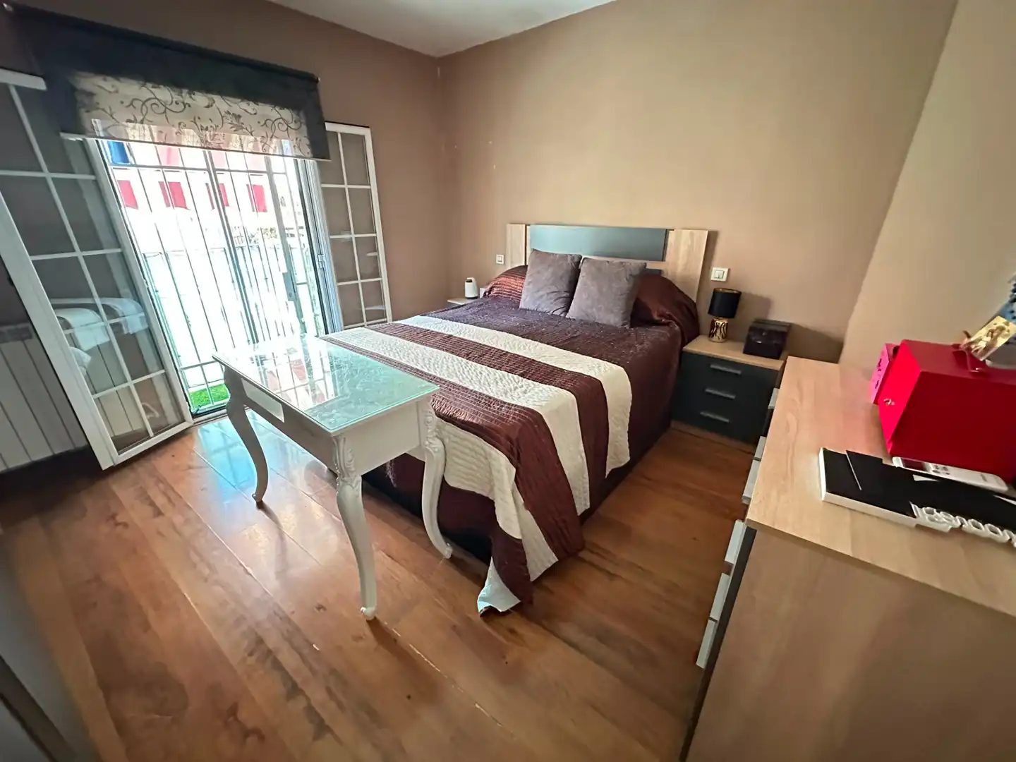 Habitación de Casa o chalet en venta en Parla con Aire acondicionado y Balcón