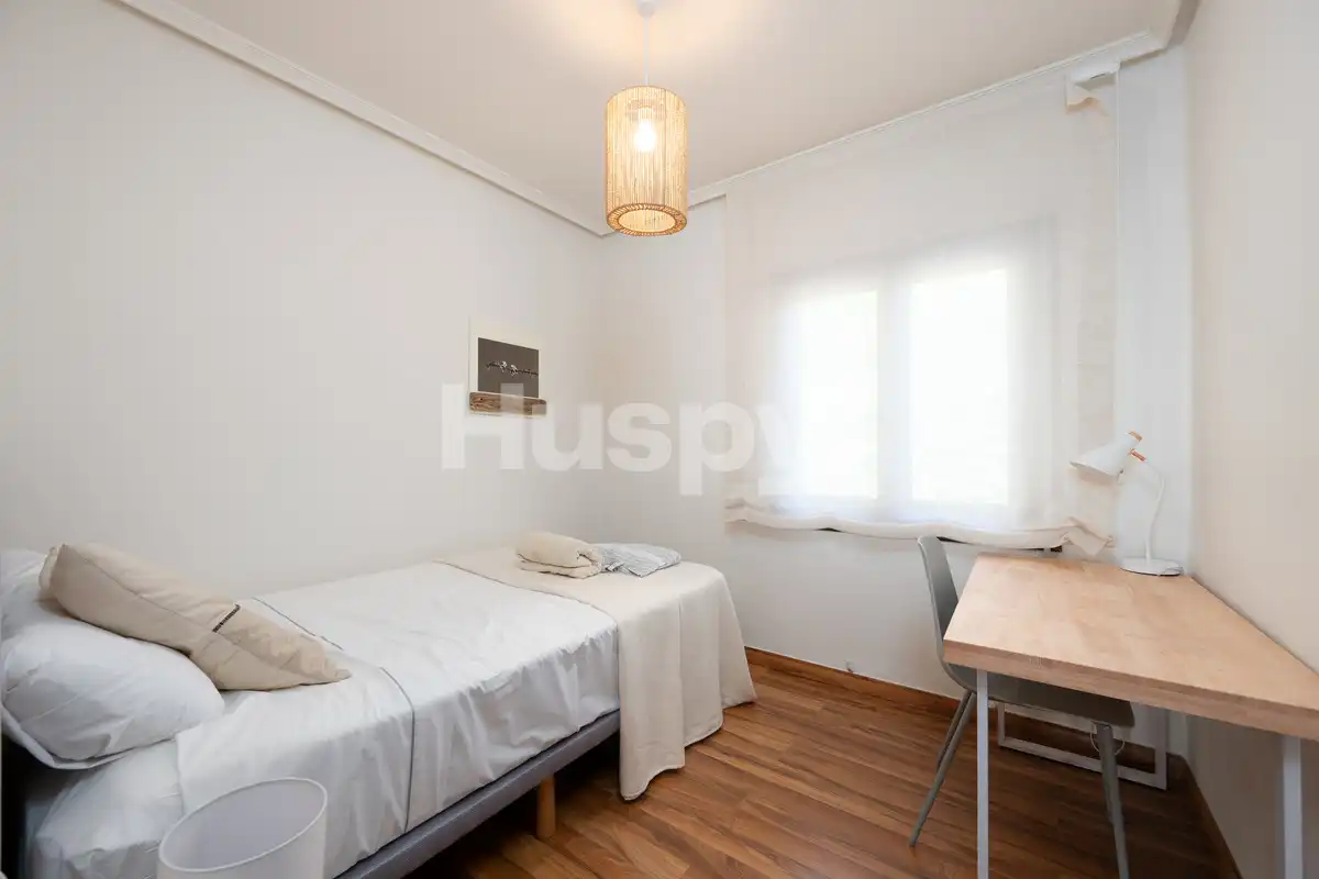 Dormitori de Casa o xalet en venda en Elche / Elx amb Aire condicionat, Calefacció i Jardí privat
