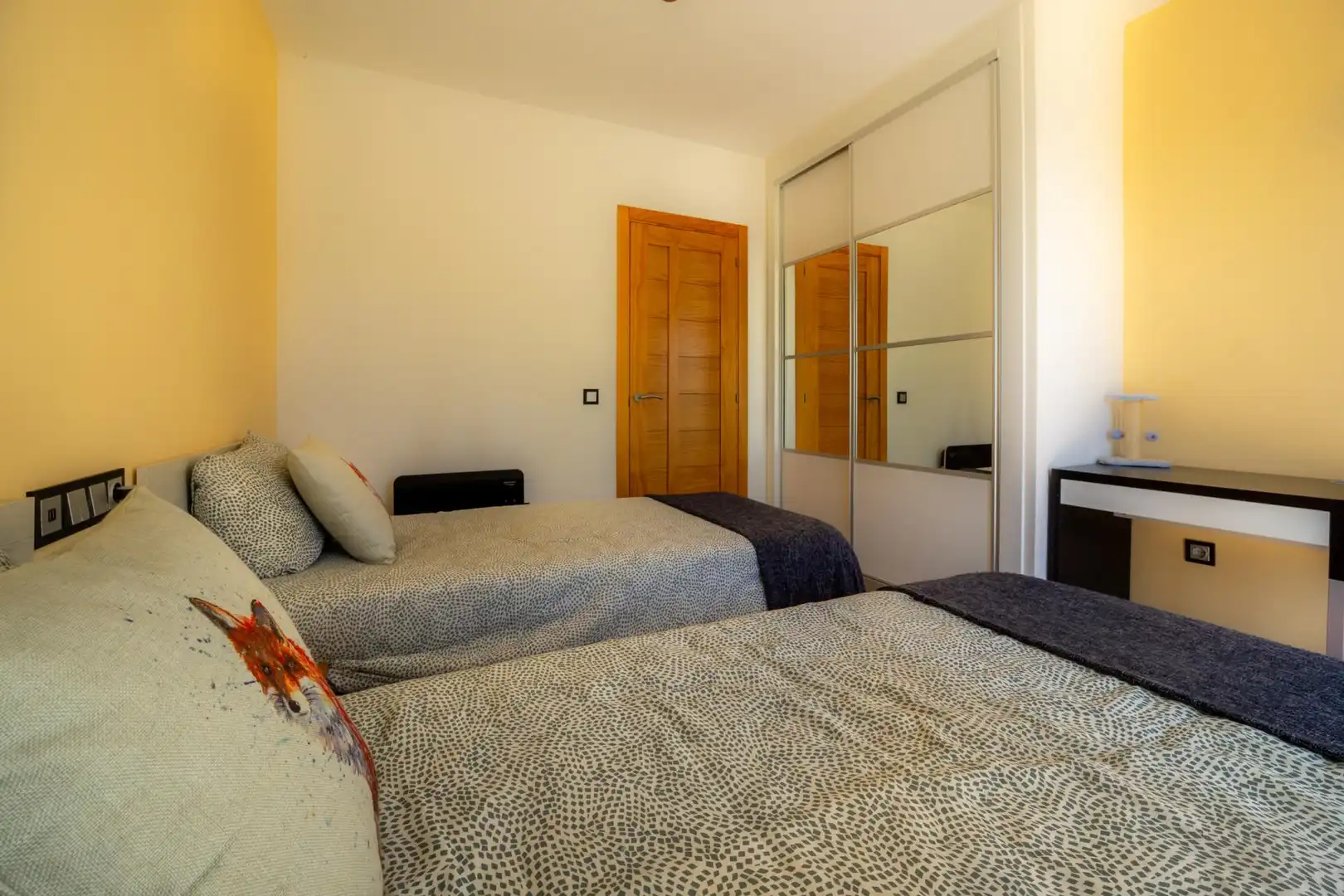 Dormitori de Casa o xalet en venda en Casarabonela amb Calefacció, Jardí privat i Terrassa