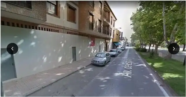 Locale commerciale in vendita a Mengíbar