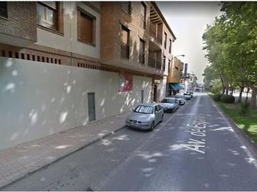 Local comercial en venda a Mengíbar