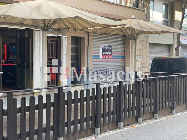 Local comercial en Alquiler en Ca n'Anglada