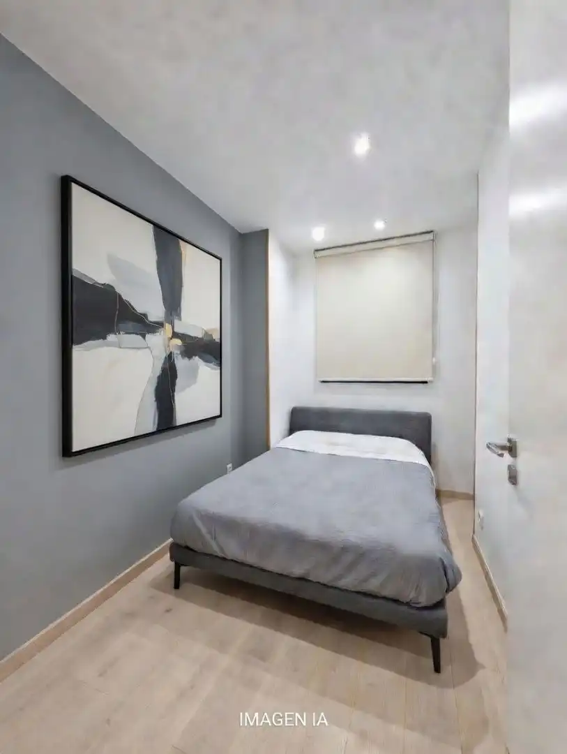 Schlafzimmer von Erdgeschoss zum Verkauf in Barcelona mit Heizung, Terrasse und Möbliert
