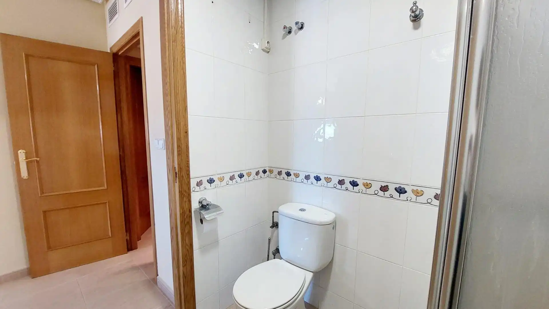 Bathroom of Flat for sale in Murcia  with Storage room and Balcony