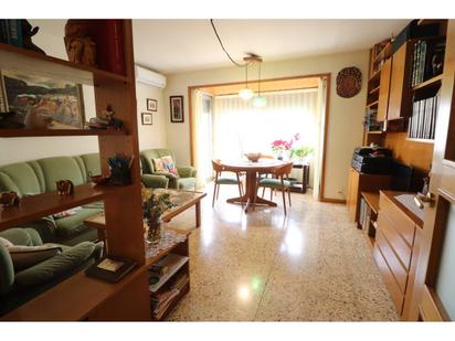 Living room of Flat for sale in Terrassa  with Air Conditioner and Balcony