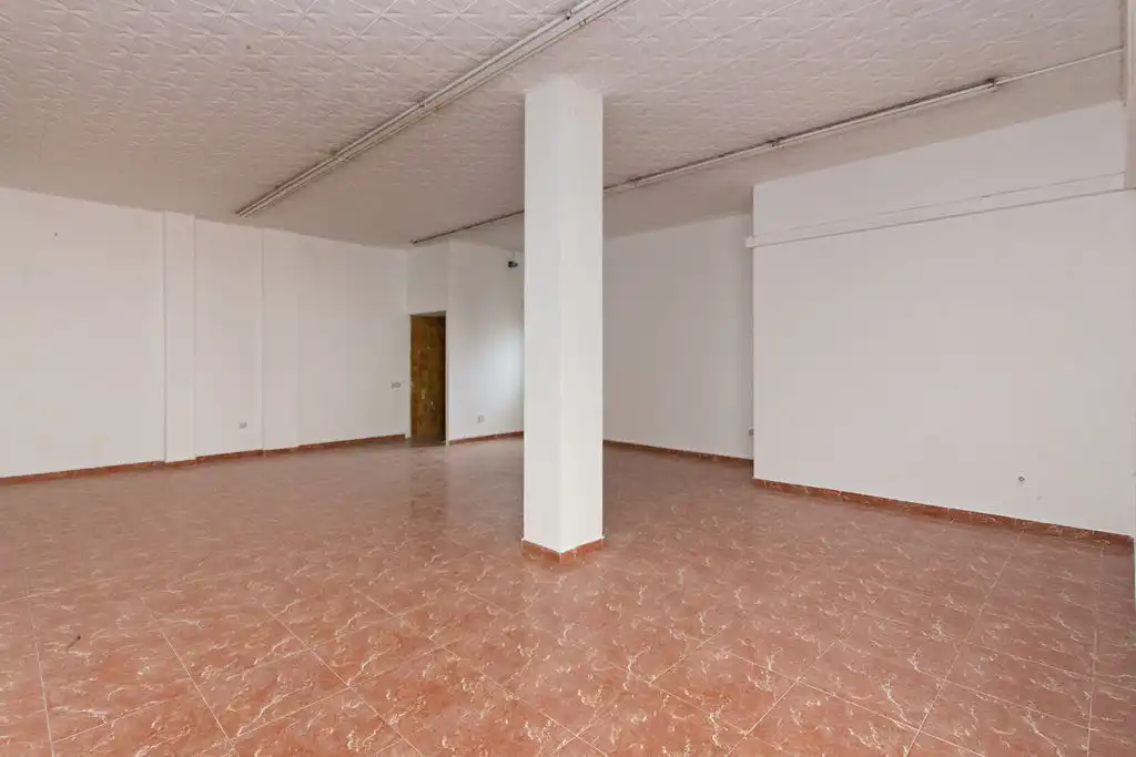 Business premises for sale in C/ Àngel Gimerà, imagen 13