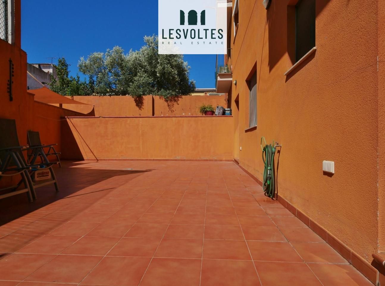 Exterior view of Planta baja for sale in Palafrugell  with Air Conditioner, Heating and Balcony
