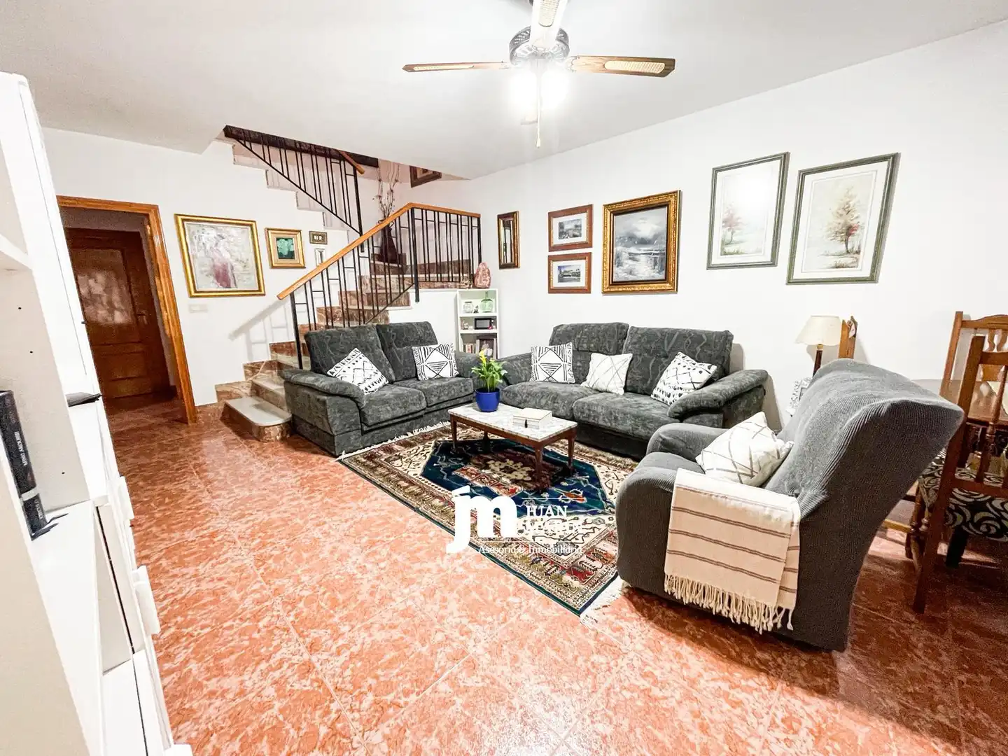 Sala d'estar de Casa adosada en venda en Cieza amb Aire condicionat, Balcó i Piscina comunitària