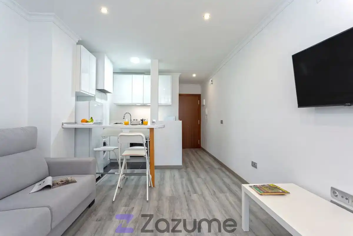 Küche von Wohnung zur Miete in Fuengirola mit Klimaanlage, Parkett und Schwimmbad