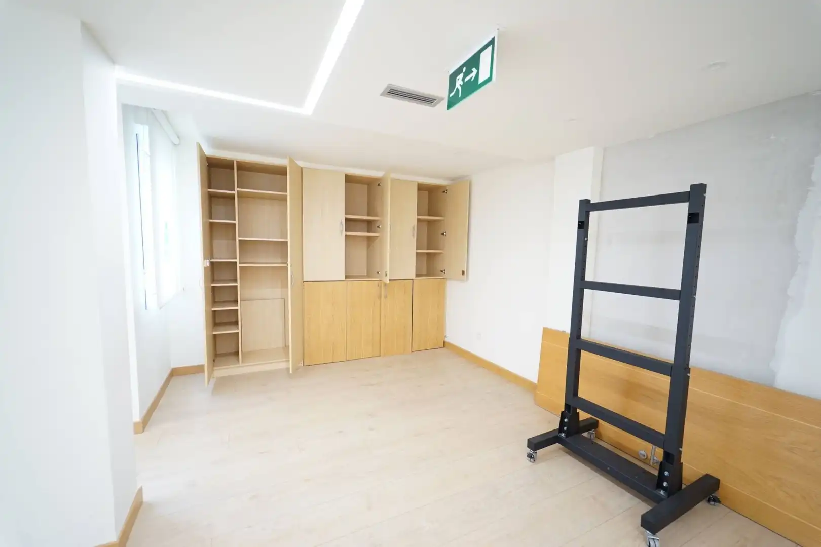 Oficina en venta en Santander con Aire acondicionado, Calefacción y Trastero