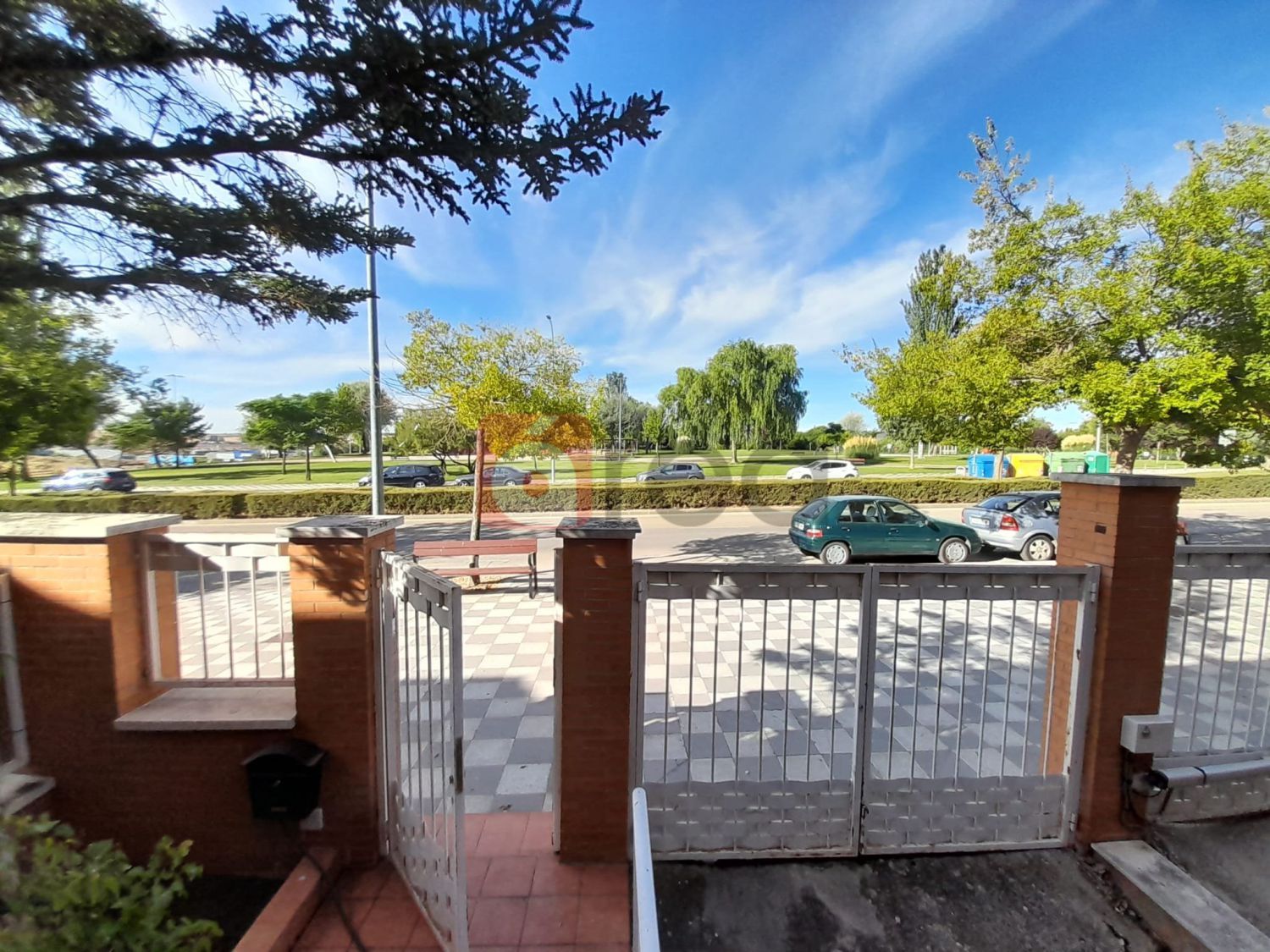 Exterior view of Single-family semi-detached for sale in Cuenca Capital  with Storage room