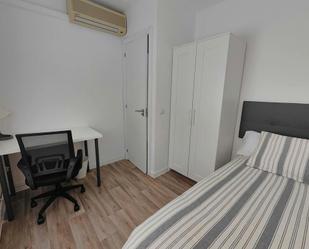 Bedroom of Flat to share in  Madrid Capital  with Air Conditioner, Heating and Furnished