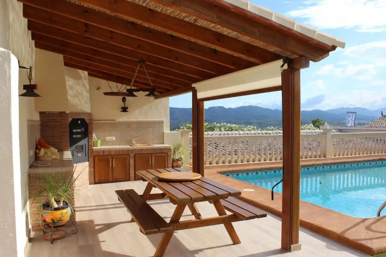 Terrace of Houses for sale in Jávea / Xàbia  with Air Conditioner, Heating and Private garden