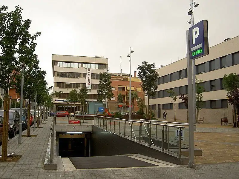 Parkplatz zur Miete in Passeig Cristòfol Colom