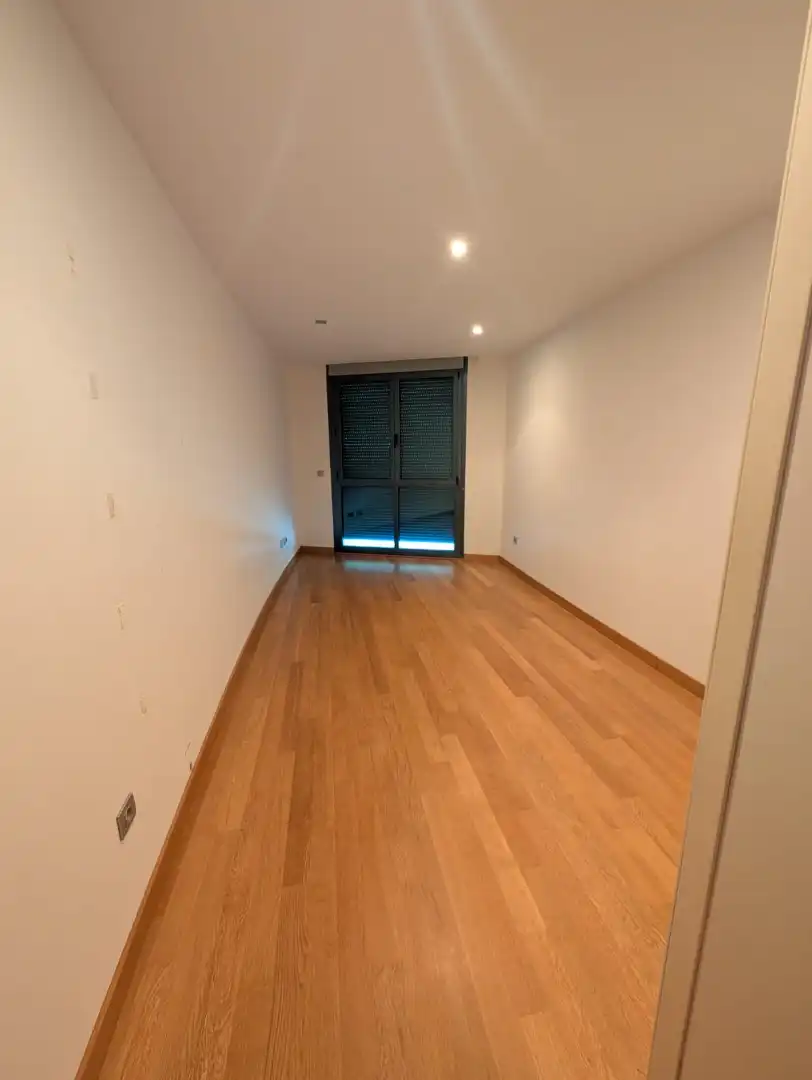 Habitación de Piso en venta en Santander con Calefacción, Terraza y Trastero