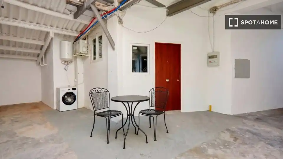 Terrasse von Wohnung zur Miete in Barcelona mit Klimaanlage, Heizung und Möbliert