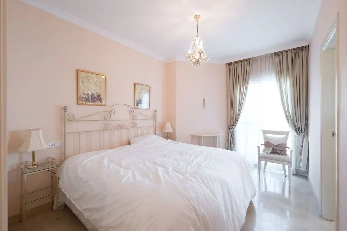 Apartamento de alquiler en Bel - Air