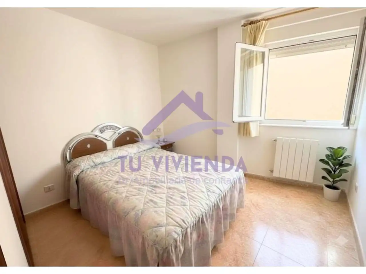 Bedroom of Houses for sale in Villota del Páramo  with Heating