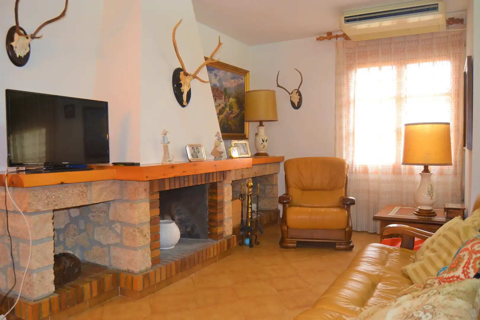 Sala de estar de Casa o chalet en venta en Albalatillo con Aire acondicionado, Jardín privado y Amueblado