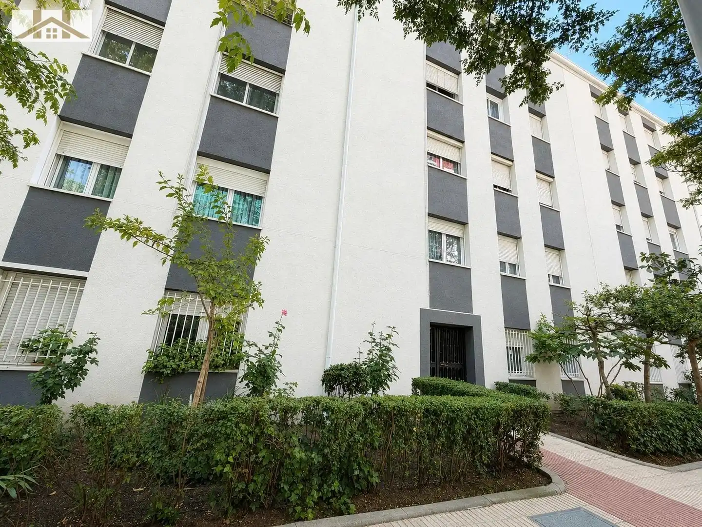 Vista exterior de Pis en venda en Alcorcón amb Aire condicionat, Calefacció i Moblat