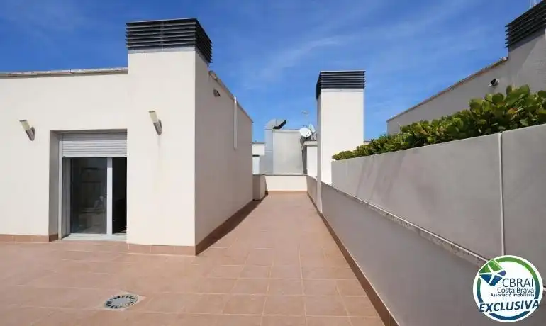 Terrassa de Apartament en venda en Roses amb Aire condicionat, Calefacció i Terrassa