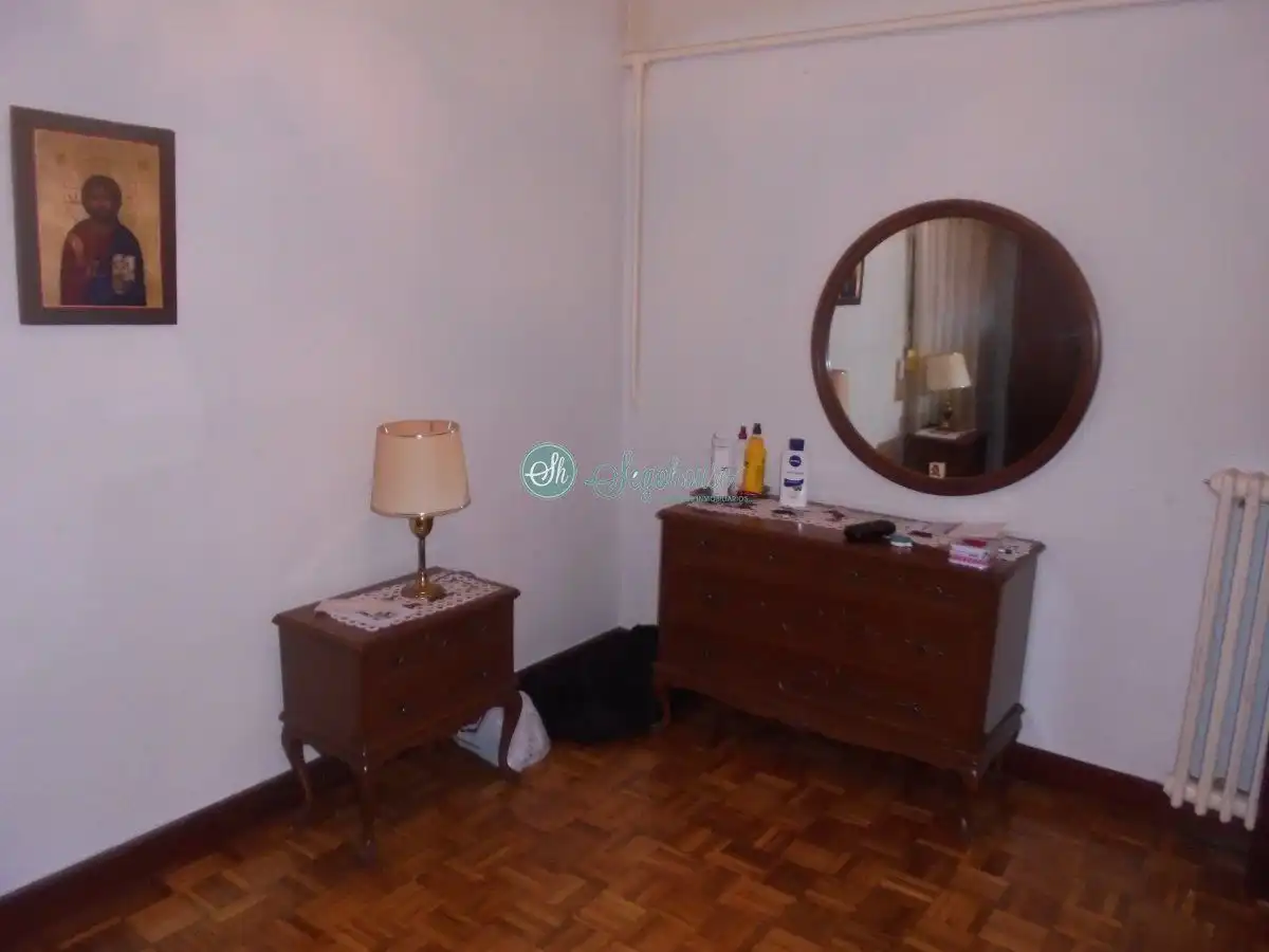 Bedroom of Flat for sale in Segovia  with Heating, Parquet flooring and Storage room