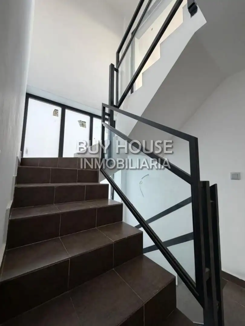 Detached house with balcony for sale in La Montaña - El Cortijo, imagen 35