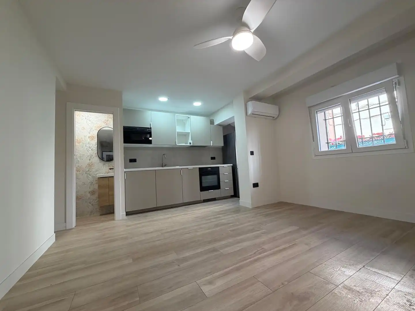 Cocina de Piso en venta en Granada