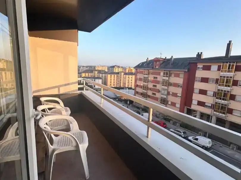 Terrasse von Wohnung zur Miete in Lugo Capital mit Balkon