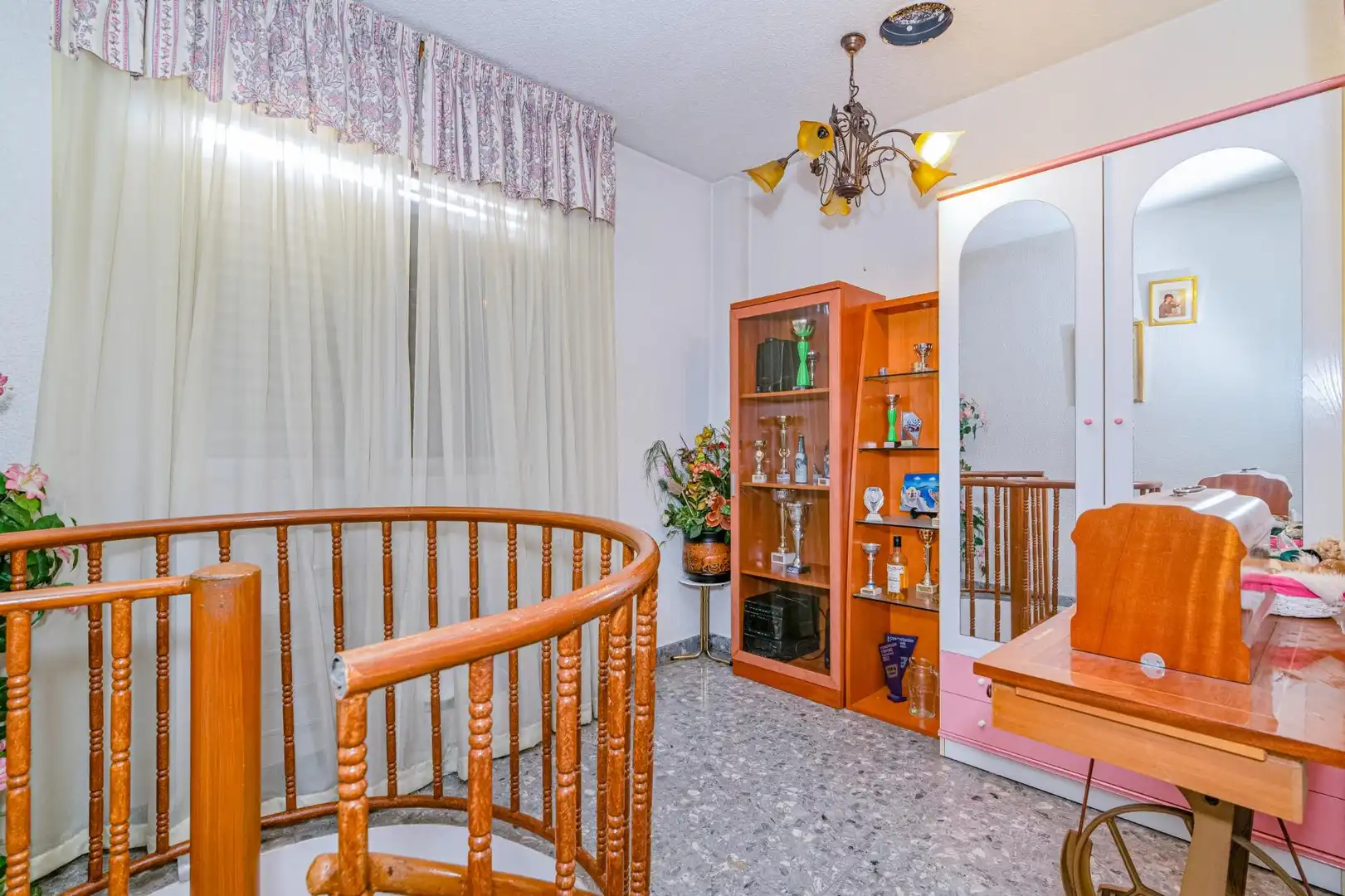 Casa o chalet en venta en Peligros con Terraza, Piscina y Amueblado