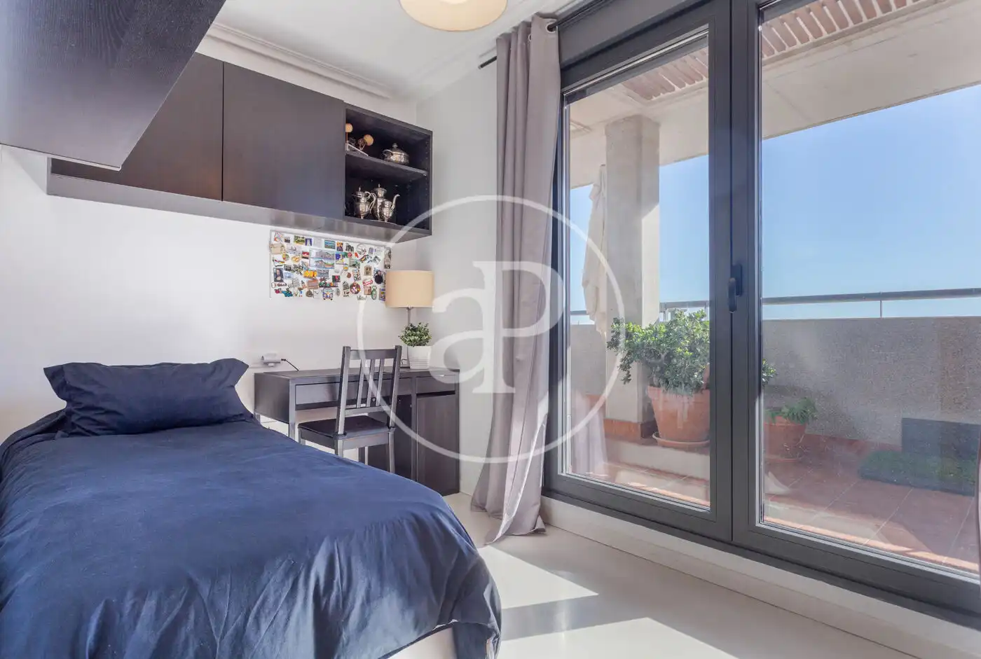 Habitación de Ático en venta en Valencia con Aire acondicionado, Calefacción y Terraza