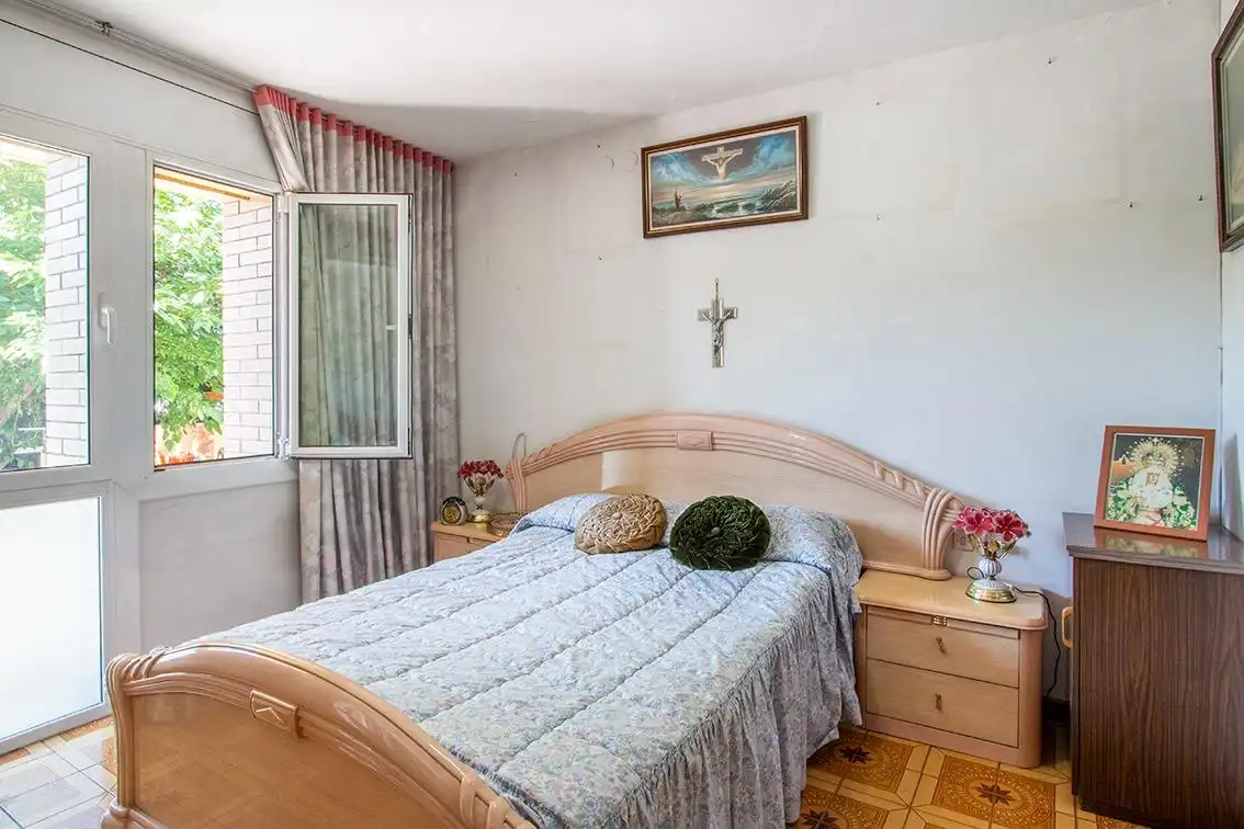 Schlafzimmer von Wohnung zum Verkauf in Barberà del Vallès mit Terrasse