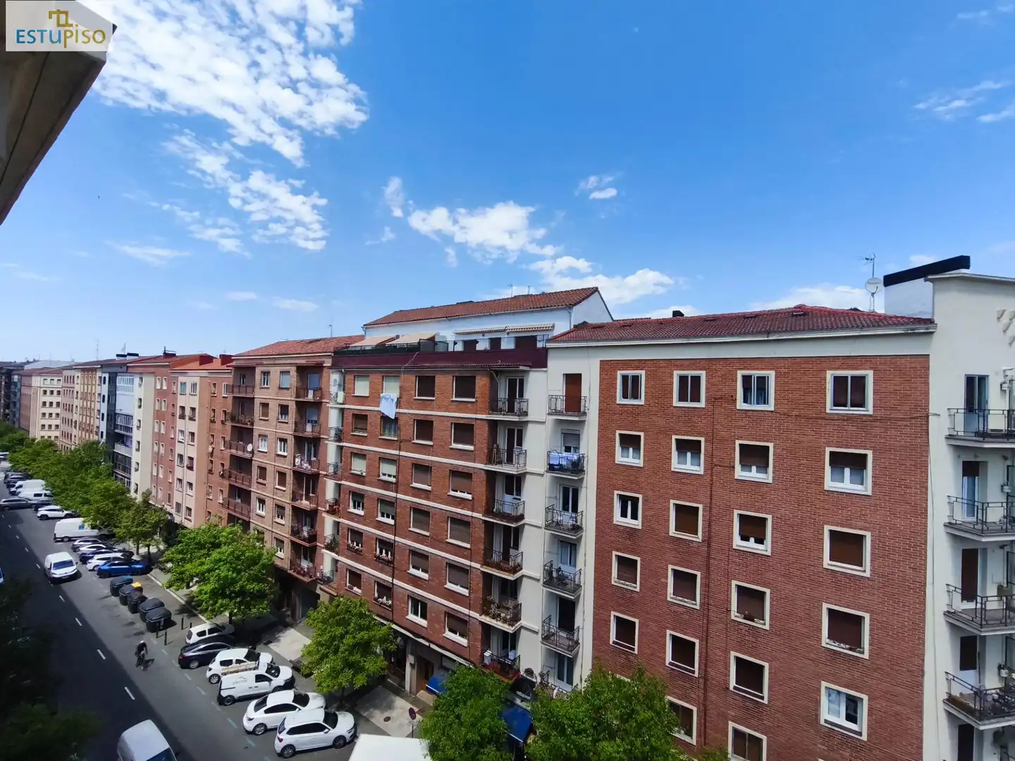 Exterior view of Flat for sale in Vitoria - Gasteiz  with Heating, Storage room and Furnished