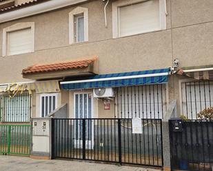 Exterior view of Single-family semi-detached for sale in San Pedro del Pinatar  with Air Conditioner and Heating