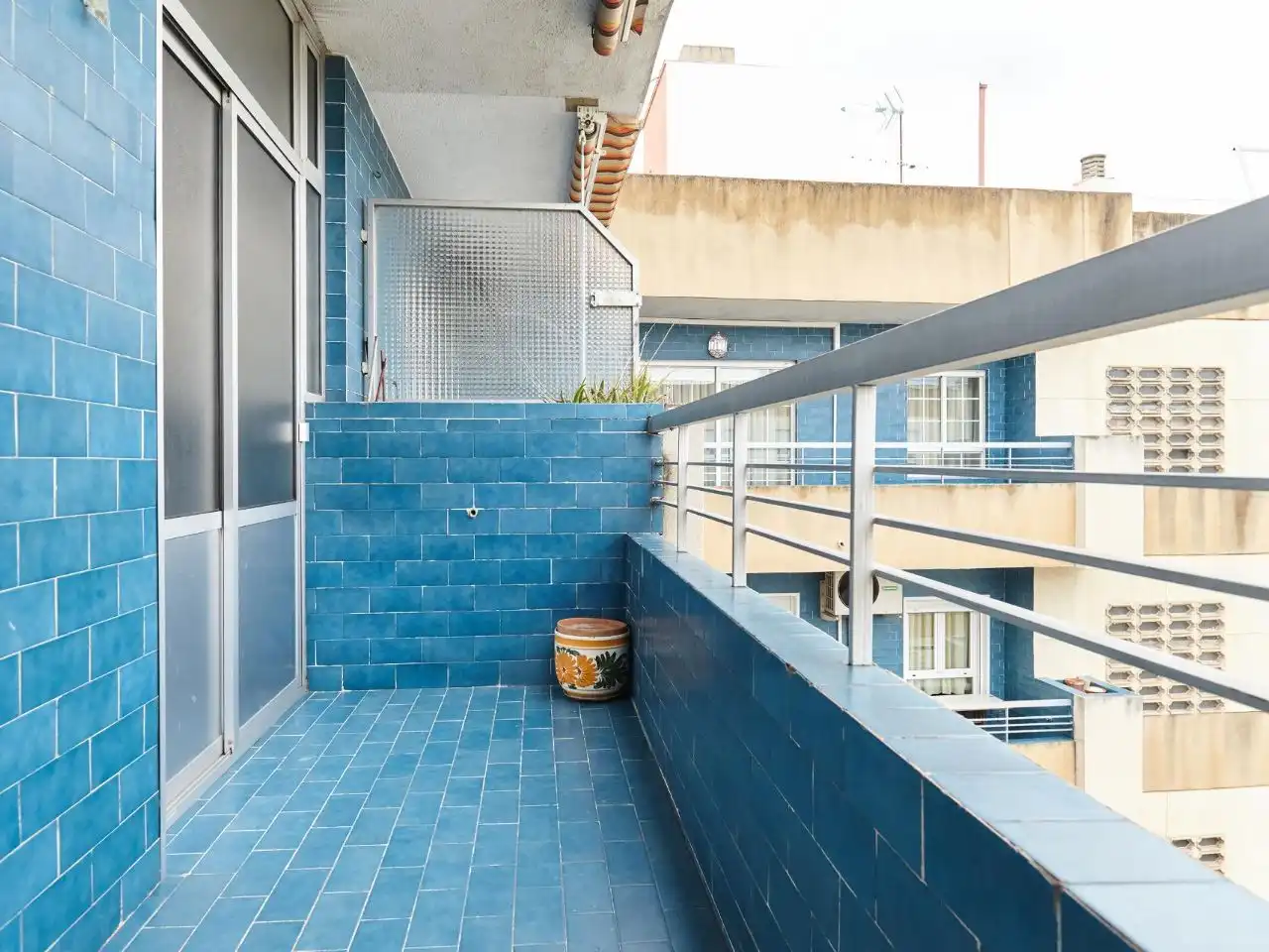 Terrasse von Wohnung zur Miete in  Jaén Capital mit Klimaanlage und Terrasse