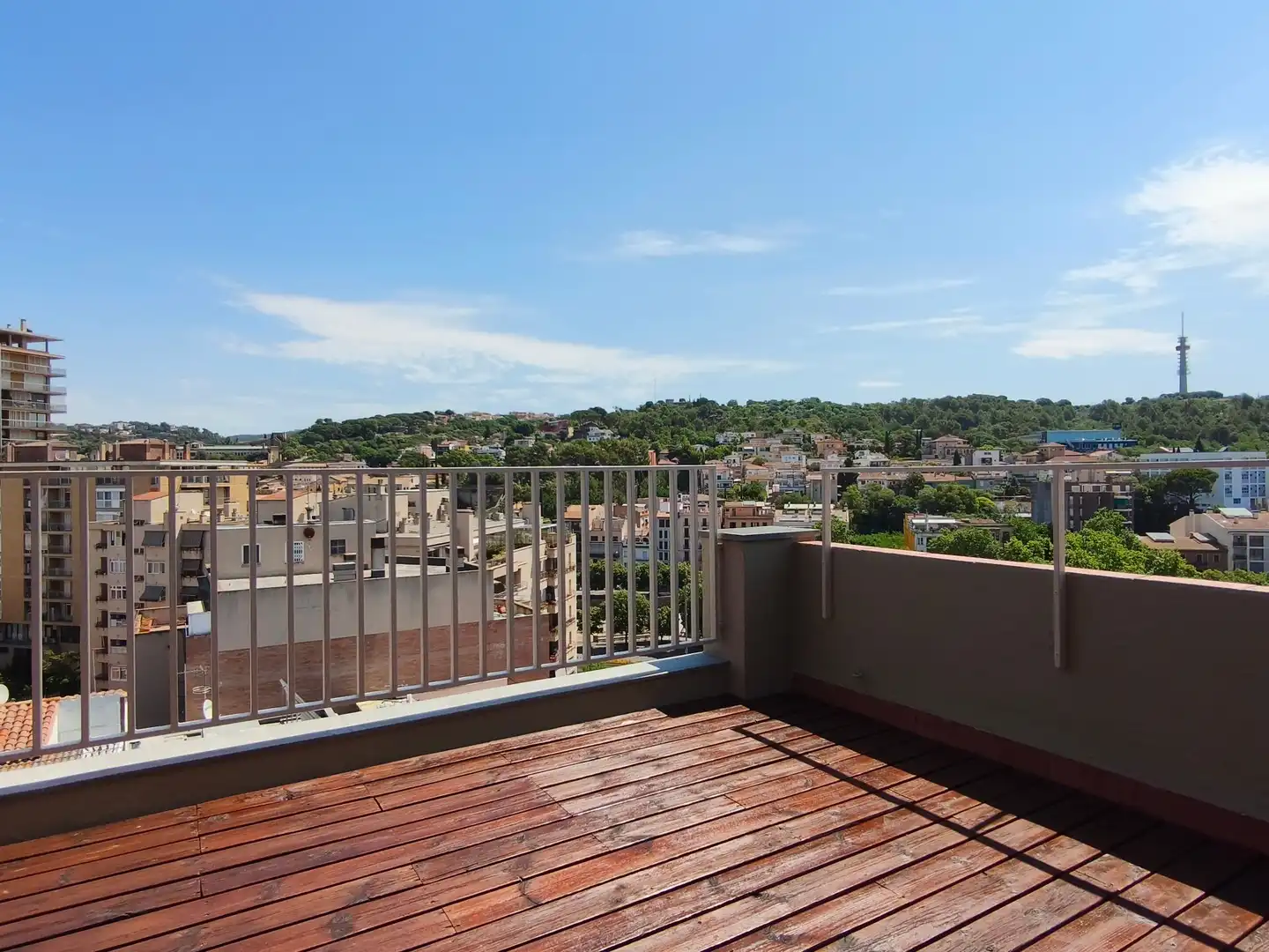 Terrace of Attic for rent in Girona  with Air Conditioner, Heating and Terrace