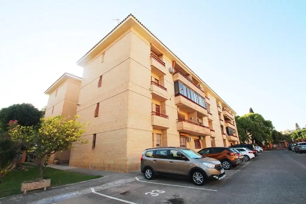 Vista exterior de Pis de lloguer en Jerez de la Frontera amb Aire condicionat i Moblat