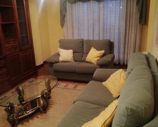 Living room of Flat to rent in O Porriño    with Terrace and Balcony