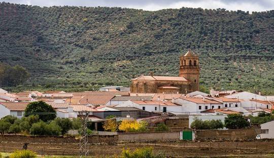 Casa-chalet en Venta en Trasierra