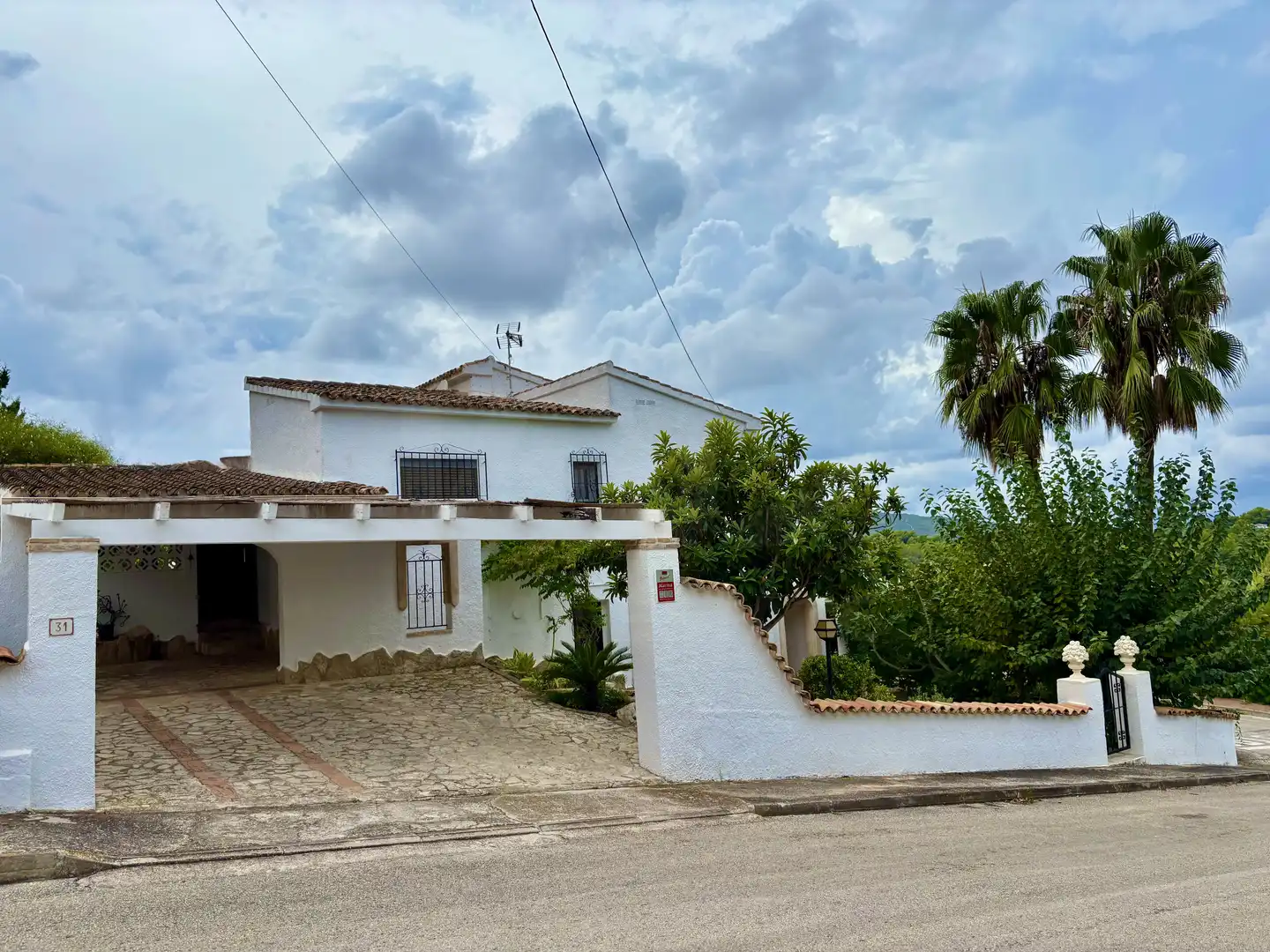Exterior view of Houses for sale in Cap Martí - El Tossalet - Pinomar
