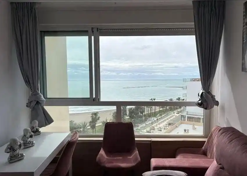 Apartamento con terraza en venta en Puerto Marina, imagen 8