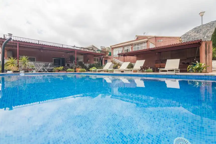 Piscina de Casa o xalet en venda en Tibi amb Aire condicionat, Piscina i Moblat