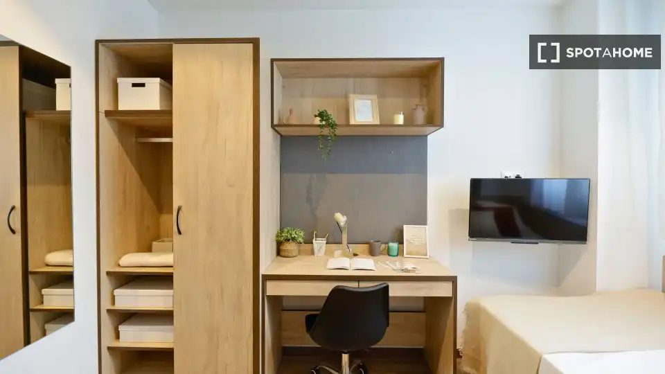 Room in Camino de Ronda