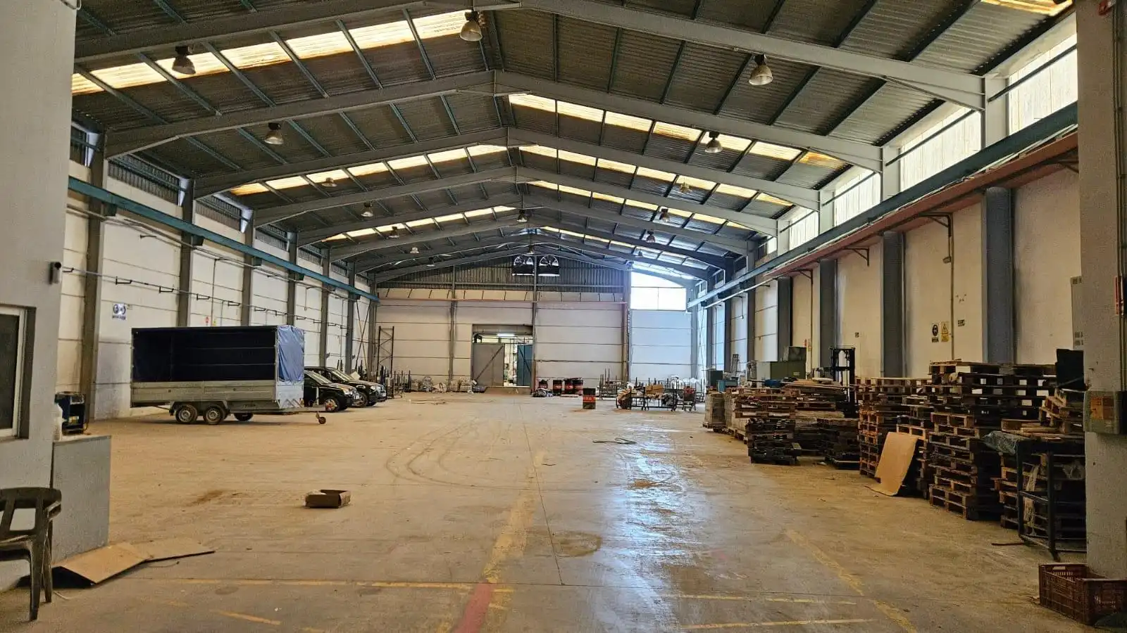 Industrial buildings for rent in Algemesí